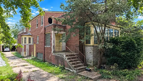 934 Forest Avenue, Oak Park, IL 60302