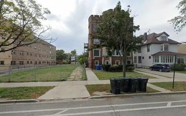 Address Withheld By Seller, Chicago, IL 60649