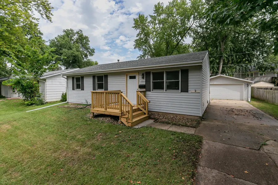 3323 Kimberly Downs Road, Davenport, IA 52722 - #2