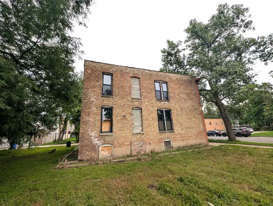 608 E 64th Street, Chicago, IL 60637 - #2