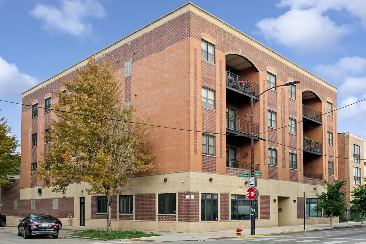 3025 N California Avenue #4SE, Chicago, IL 60618 - #1