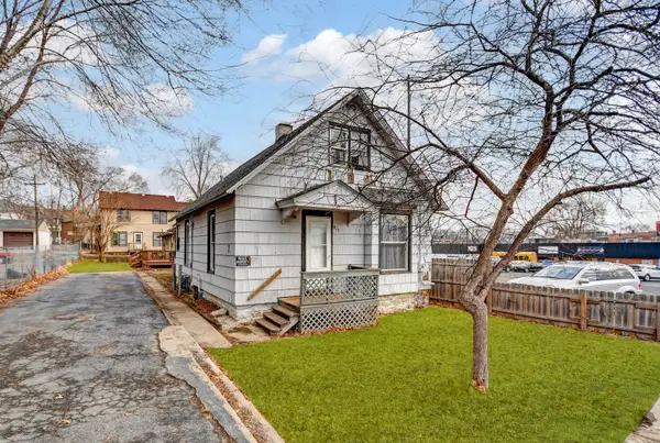 417 W Jefferson Street, Joliet, IL 60435