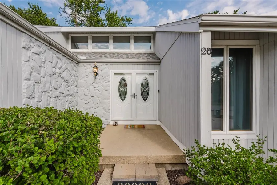 20 Independence Square, Bloomington, IL 61704 - #2