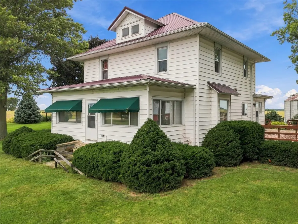 21718 Capp Road, Sterling, IL 61081 - #1
