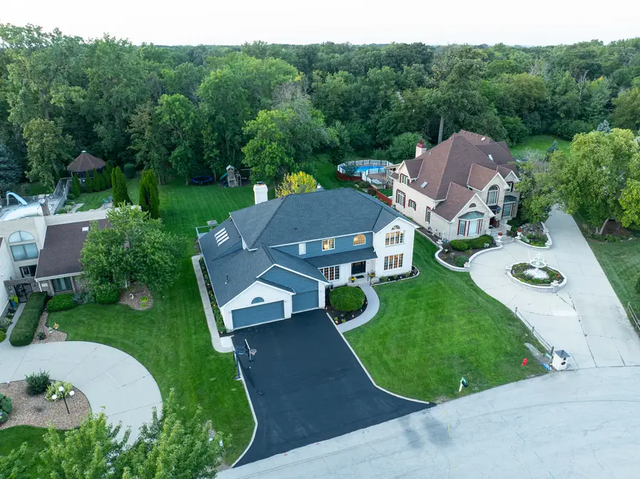 17W210 Massel Court, Bensenville, IL 60106 - #2