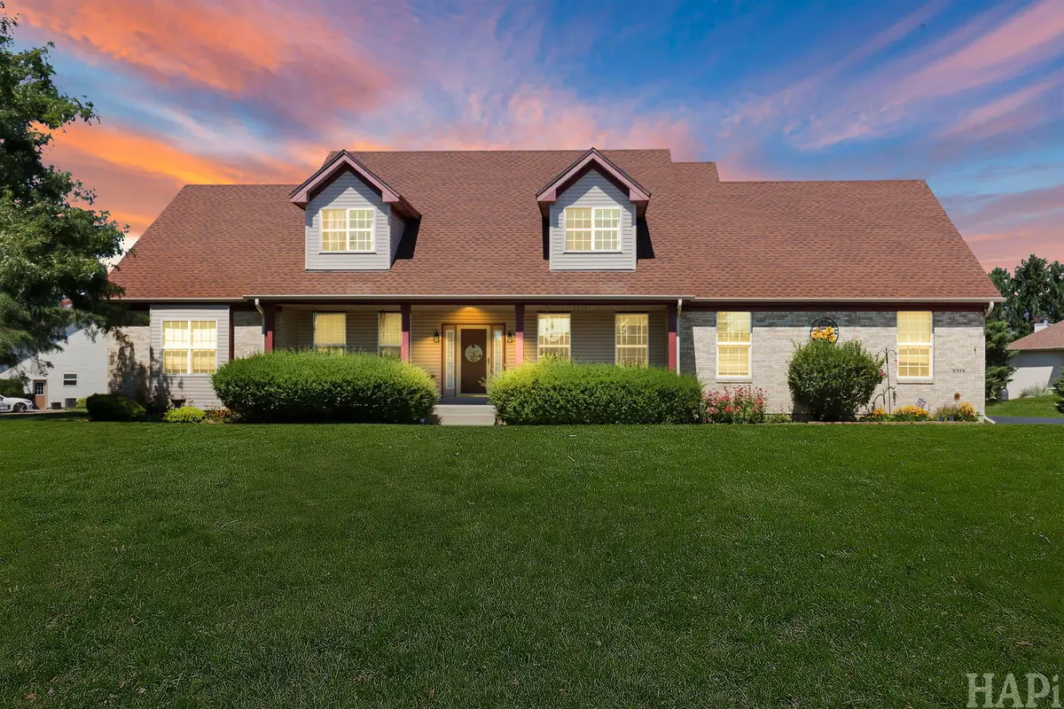 5515 Amber Way, McHenry, IL 60051 - #1