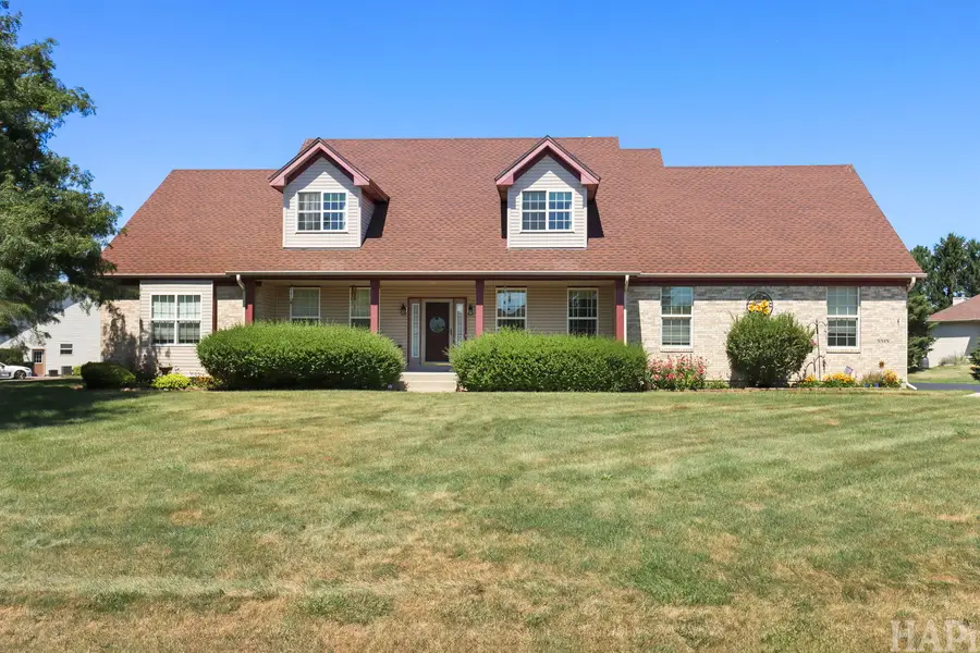 5515 Amber Way, McHenry, IL 60051 - #2