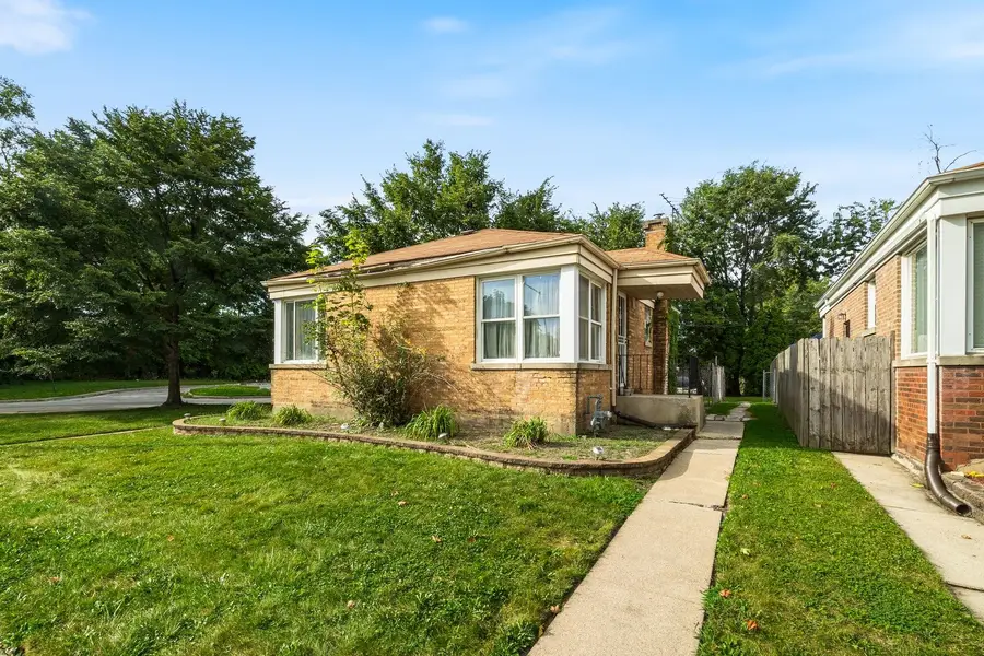 337 W 146th Street, Riverdale, IL 60827 - #2