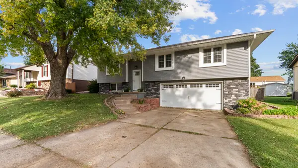 5807 Fillmore Street, Davenport, IA 52806