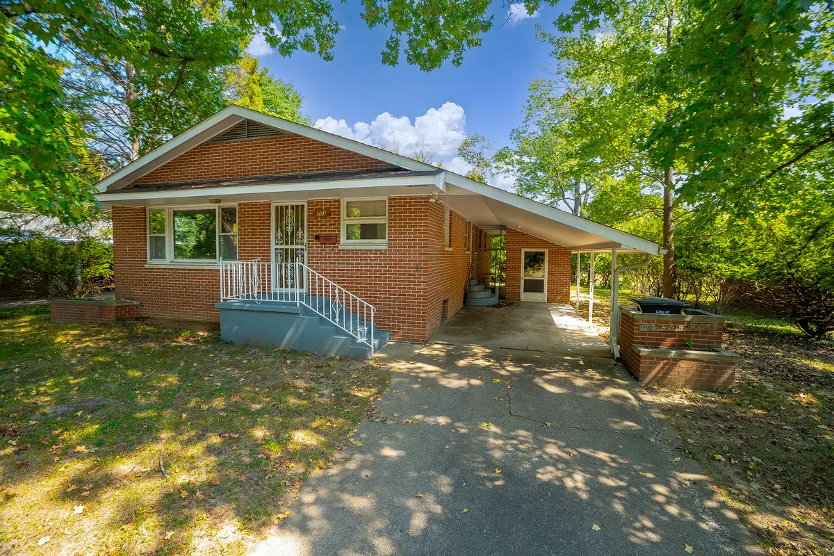 701 S Benwood Drive, Carbondale, IL 62901 - #1
