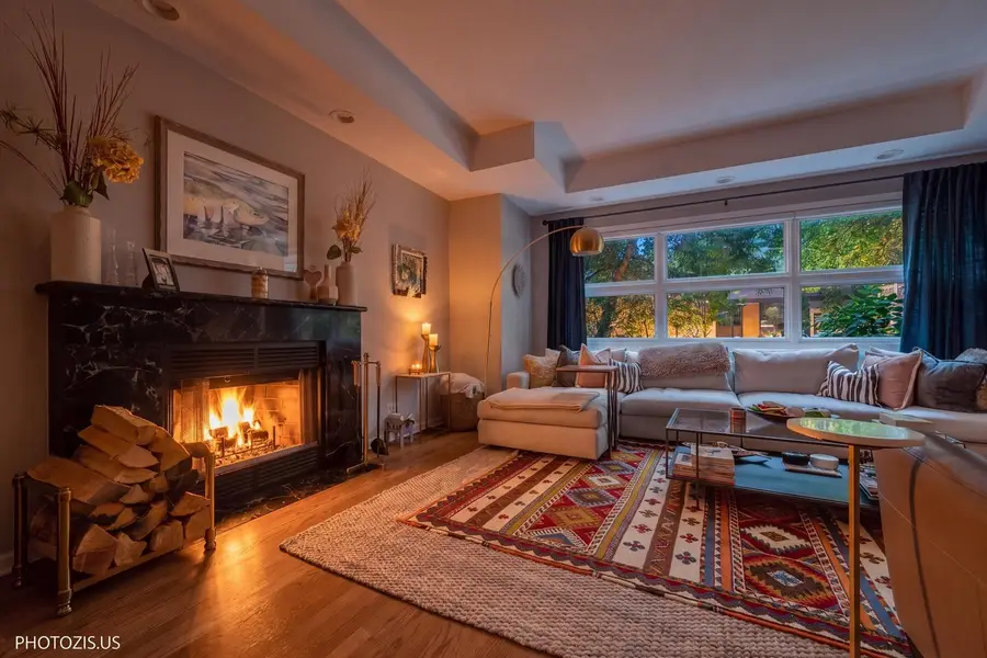 1647 N Winchester Avenue #A, Chicago, IL 60622 - #3