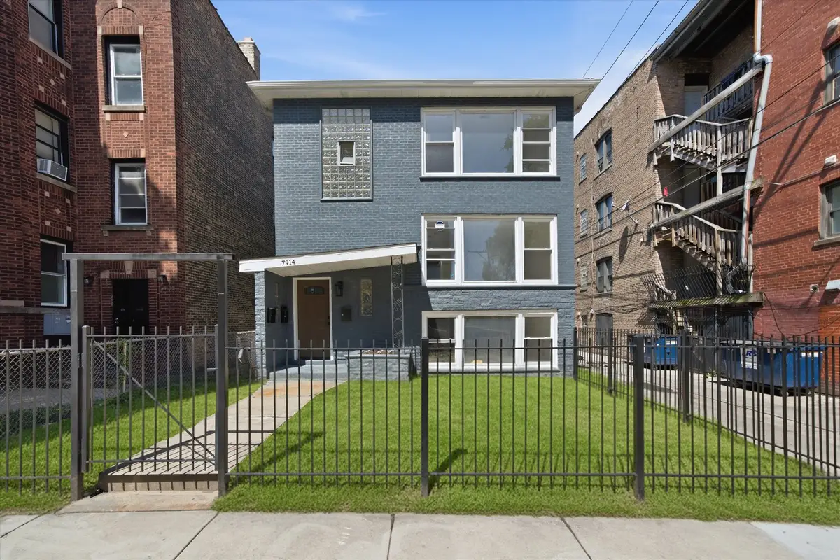 7914 S Essex Avenue, Chicago, IL 60617 - #1