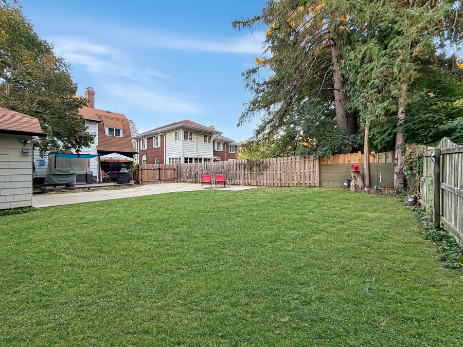 1569 W Stephenson Street, Freeport, IL 61032 - #3