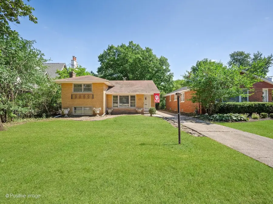21 N Quincy Street, Hinsdale, IL 60521 - #2