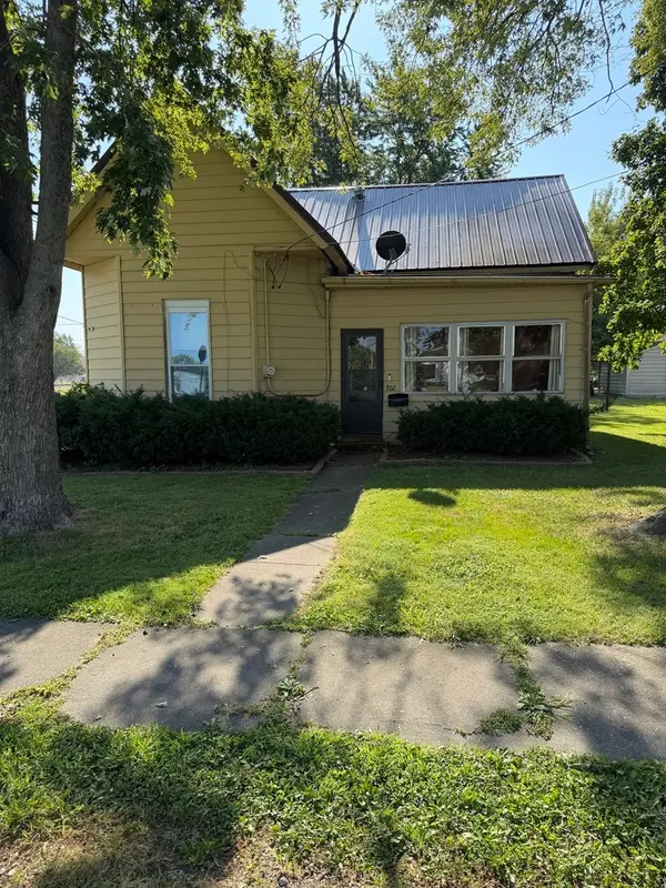 702 Penina Street, Pinckneyville, IL 62274