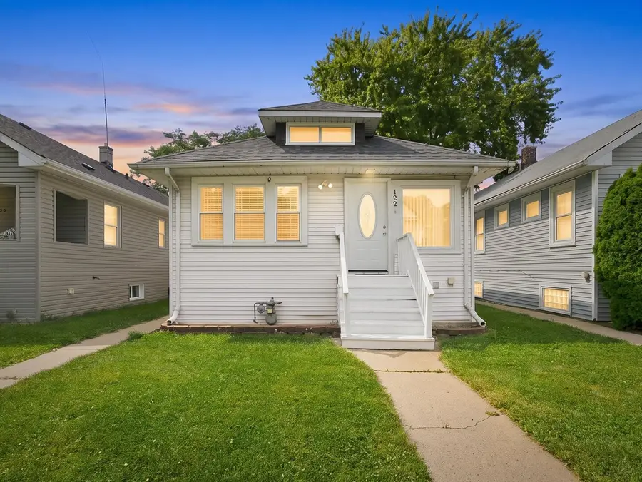122 S 21st Avenue, Maywood, IL 60153 - #2