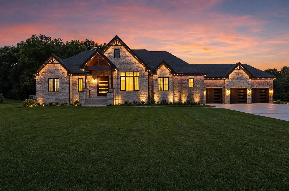 16514 Pine Hill Drive, Homer Glen, IL 60491 - #1