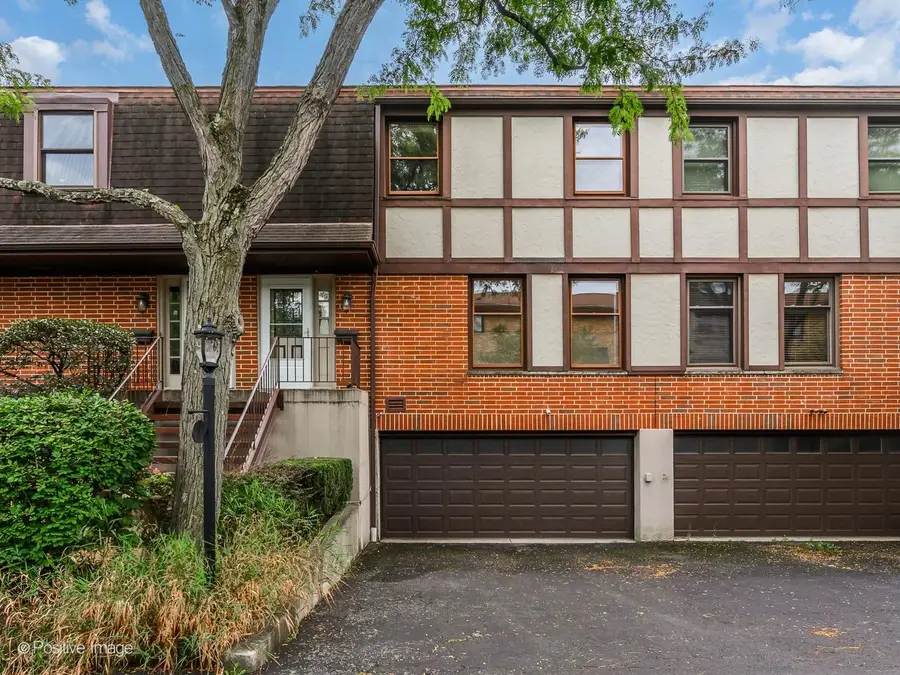 1454 Glencoe Avenue, Highland Park, IL 60035 - #2