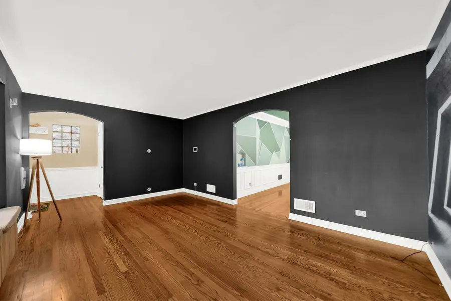 4805 S Kedvale Avenue, Chicago, IL 60632 - #3