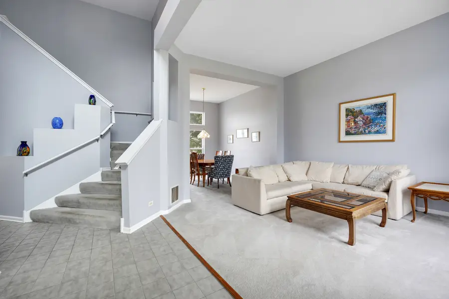 677 Linden Drive, Carol Stream, IL 60188 - #3