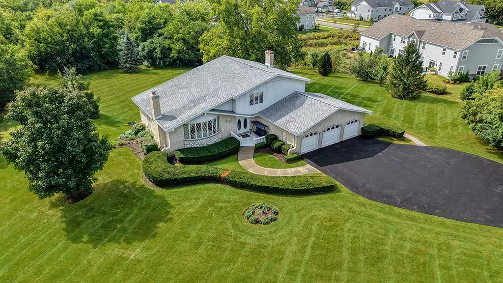 15433 W 163rd Street, Homer Glen, IL 60491 - #1