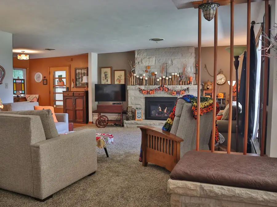 2330 Oak Street, Quincy, IL 62301 - #3