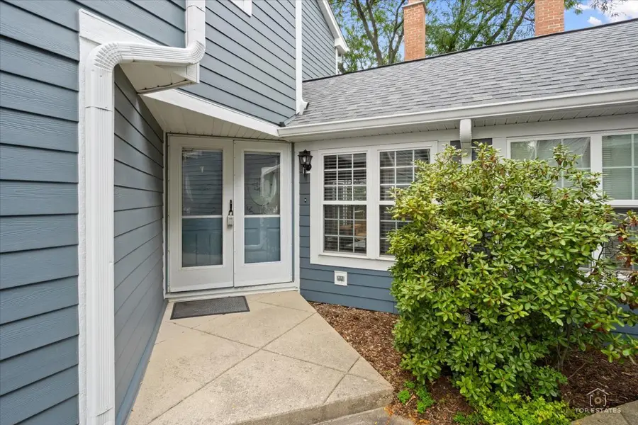 27 Sarahs Grove Lane, Schaumburg, IL 60193 - #3