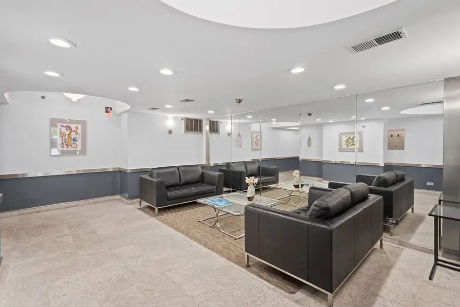 1738 Chicago Avenue #803, Evanston, IL 60201 - #2