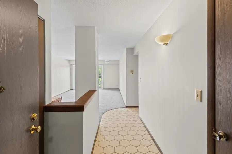 1738 Chicago Avenue #803, Evanston, IL 60201 - #3