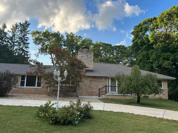 5907 N Elm Lane, Peoria, IL 61614