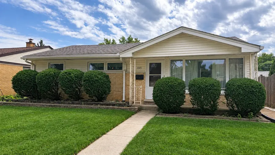 1315 Everett Avenue, Des Plaines, IL 60018 - #2