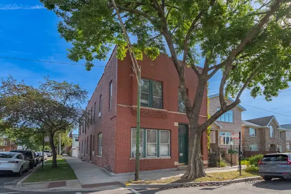 3001 S Haynes Court, Chicago, IL 60608