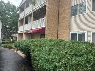 940 Beau Drive #209, Des Plaines, IL 60016