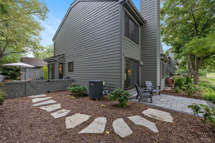 320 Oak Hill Road, Lake Barrington, IL 60010 - #3