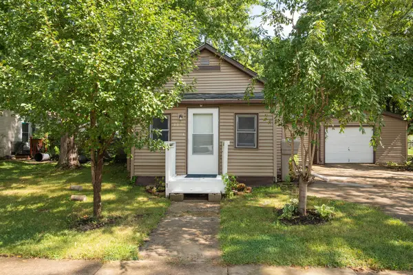 109 S 9th Street, Rochelle, IL 61068