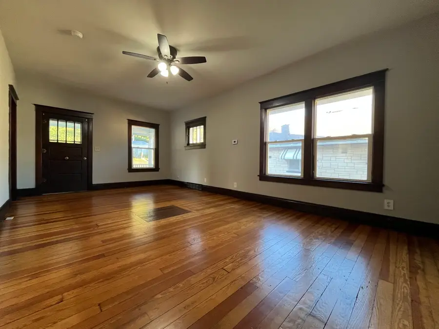 693 E Bluff Street, Marseilles, IL 61341 - #3