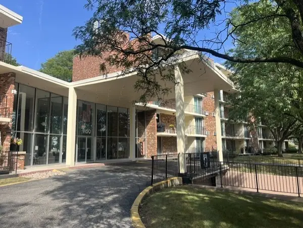 1150 E Jackson Street #2S, Lombard, IL 60148
