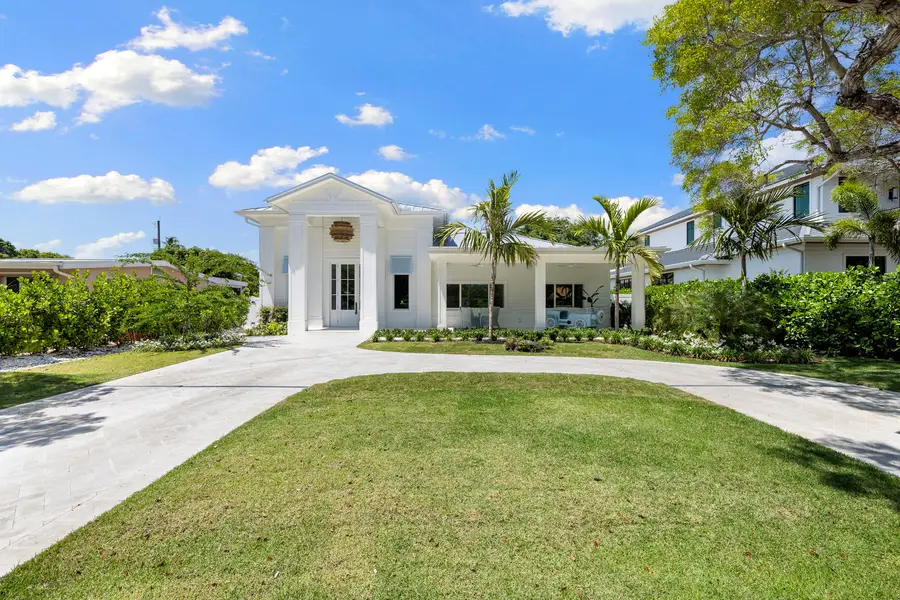 757 Broad Court S, Naples, FL 34102 - #3
