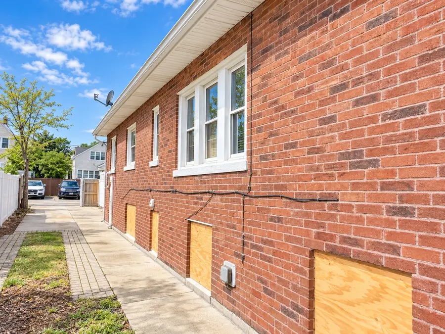 1110 N 16th Avenue, Melrose Park, IL 60160 - #3