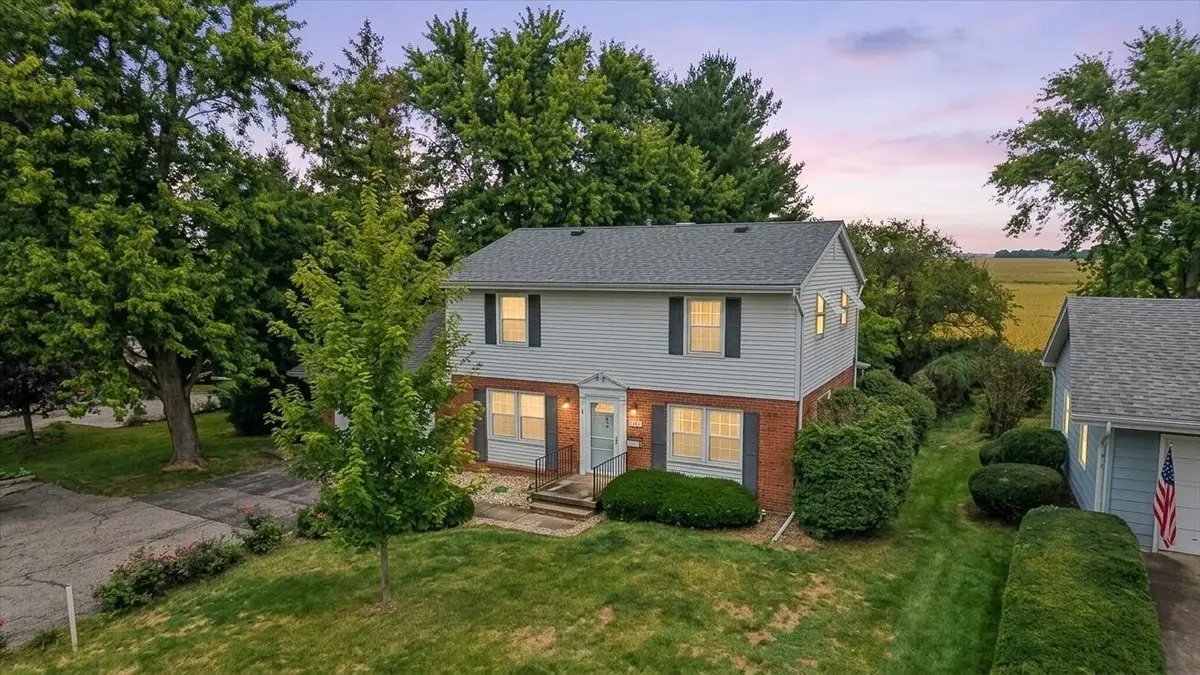 307 S 7th Street, Chatsworth, IL 60921 - #1