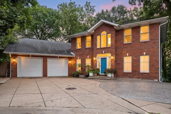 3730 77th Street Court, Moline, IL 61265