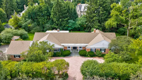 64 Locust Road, Winnetka, IL 60093