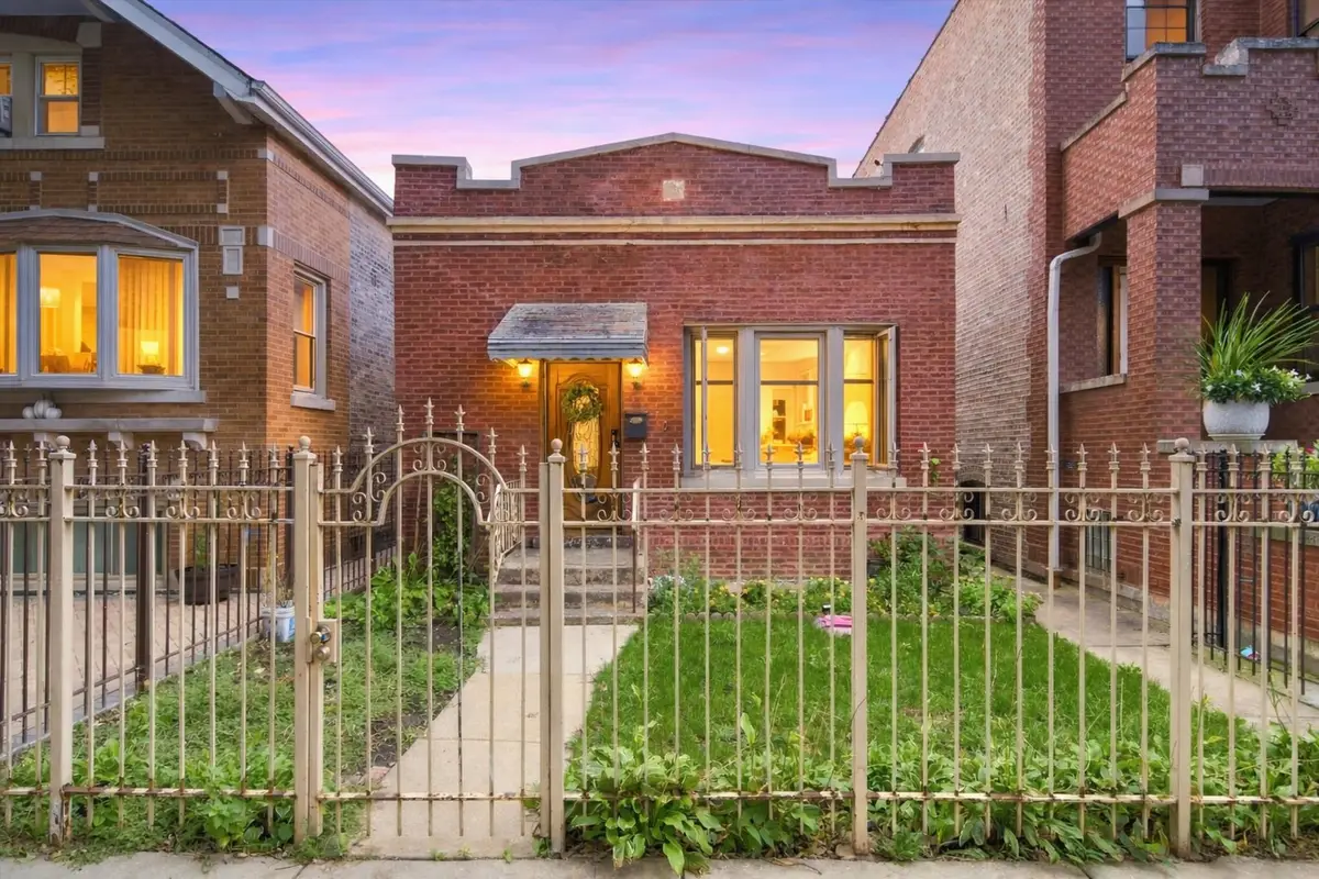 2851 S Kildare Avenue, Chicago, IL 60623 - #1