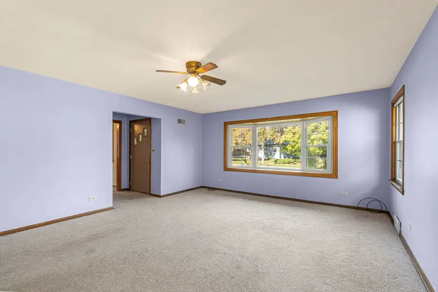 207 N Yale Avenue, Villa Park, IL 60181 - #2
