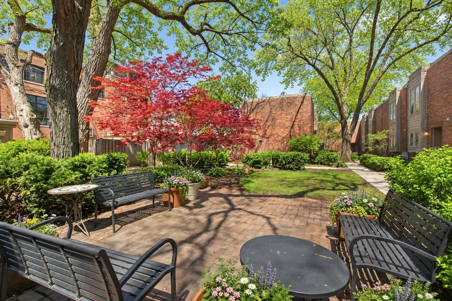 1928 N Larrabee Street, Chicago, IL 60614 - #3