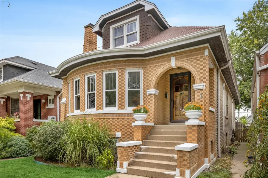 5424 W Waveland Avenue, Chicago, IL 60641 - #2