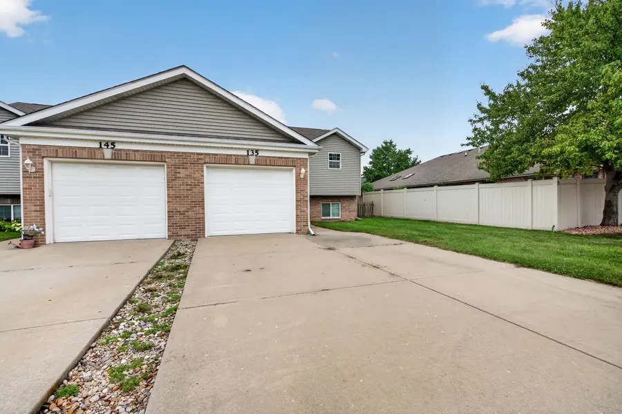 135 Kevin Drive, Coal City, IL 60416 - #2