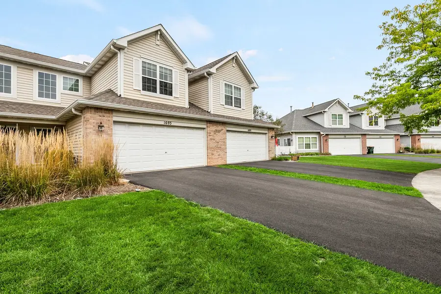 1693 S Candlestick Way #1693, Waukegan, IL 60085 - #2