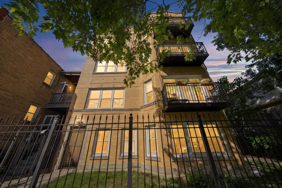 4304 N Saint Louis Avenue #1B, Chicago, IL 60618 - #1