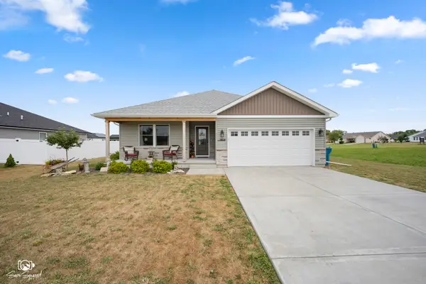 1406 Indian Trail, Kankakee, IL 60901